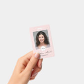 Blush Roze Script Logo QR Code Foto Make-up Badge (Handheld)