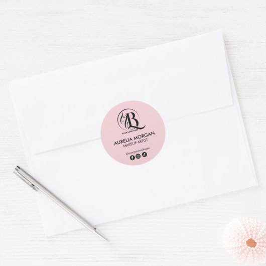 Blush Roze Script Logo Sociale Media Make-up Artie Ronde Sticker (Envelop)