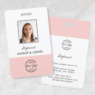 Blush Roze Script Logo Werknemer Foto Make-up Badge