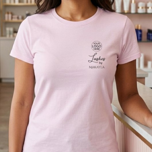 Blush Roze Script Logo Wimpers Personeel T-shirt