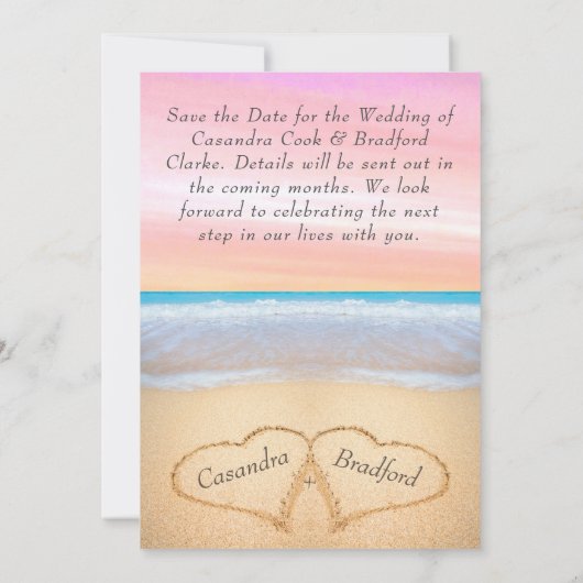 Blush Roze Strand Bruiloft 2 Harten Zand Bruiloft Kaart (Achterkant)