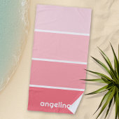 Blush Roze verfchips met aangepaste naam Strandlaken