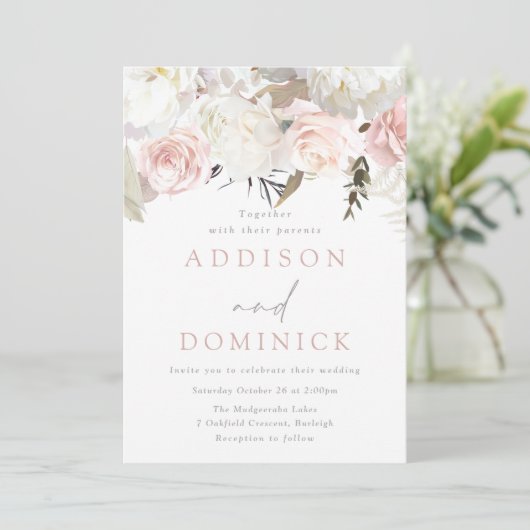 Blush Roze & Wit Bloemen Moderne Bruiloft Kaart (Staand voorkant)