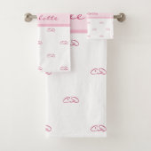 Blush roze witte monogram initiaal patroonnaam bad handdoek (Insitu)