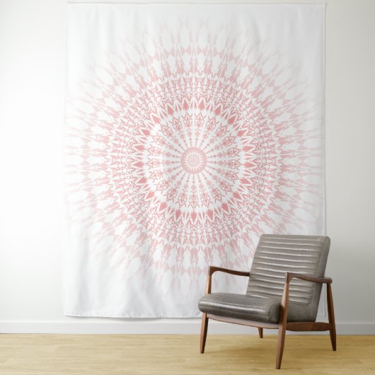 Blush White Mandala Wandkleed (In situ)