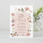 Blush Wildflower Young Wild Three 3rd Birthday Kaart (Staand voorkant)
