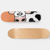 Blushing Cow op Oranje skateboard (Horizontaal)