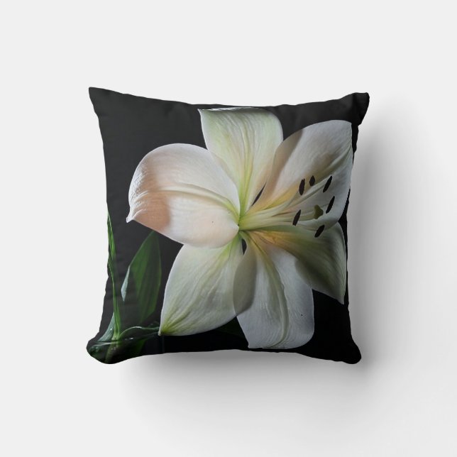 Blushing White Lily Sierkussen (Voorkant)
