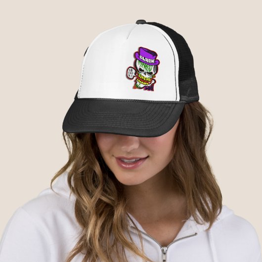 BMC-kleur Skull logo Trucker Pet (In situ)