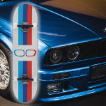 BMW M strepen en nieren fan art, wit Persoonlijk Skateboard<br><div class="desc">BMW M strepen en nieren op een wit skateboard. Een fan-art voor autoliefhebbers.</div>