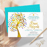 B'nai Mitzvah Turquoise Gouden Boom van het Leven  Kaart<br><div class="desc">Wees trots, verheug je en laat deze mijlpaal van je favoriete B’nai Mitzvahs zien! Deze grafische faux gouden folie met fonkelende turquoise, blauwgroen, paarse en blauwe davidster en stip "bladeren" op een witte achtergrond is de perfecte uitnodiging voor deze speciale gelegenheid. Een piepklein, licht turquoise blauw davidster patroon dat blauwgroen...</div>