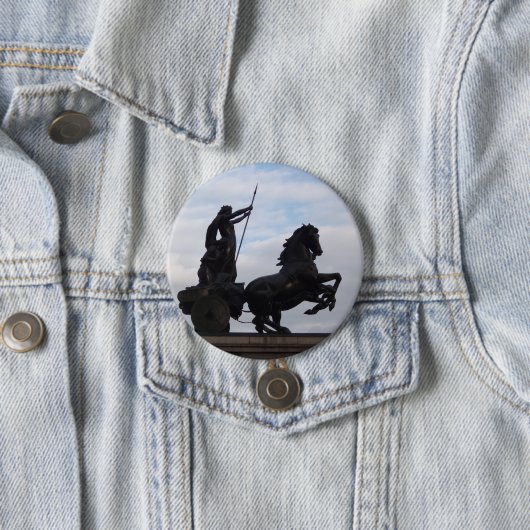Boadicea Statue Badge Ronde Button 7,6 Cm (In situ)