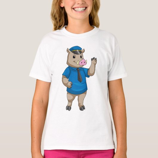 Boar als politieagent met pet van politie t-shirt (Voorkant)