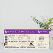 BOARDING PASS Flugticket Einladungskarte (lila) Kaart (Staand voorkant)