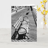 'Boardwalk Benches' Blank Wenskaart Kaart (Gele Bloem)