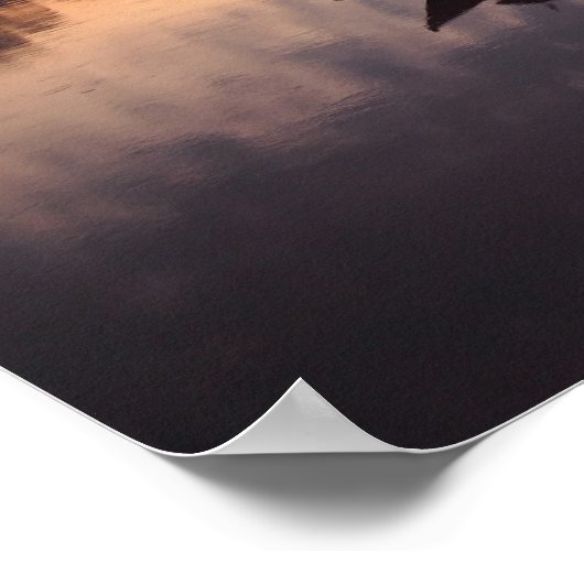 Boat aan de rivier in het Amazonewoud poster (Hoek)