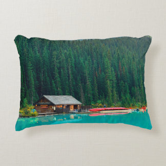 Boat house by Lake Louise in Banff National Park,  Accent Kussen