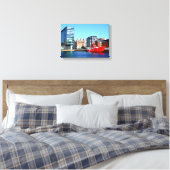 Boat in de Albert Dock Canvas Afdruk (Insitu (Slaapkamer))