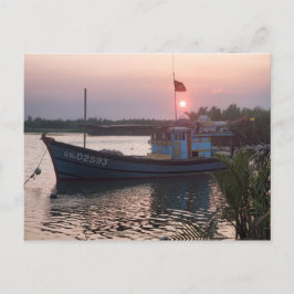 Boat in de rivier bij Sunset, Hoi An, Vietnam Briefkaart