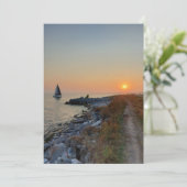 Boat in het Ontario-meer tijdens de zonnesteek (Staand voorkant)