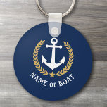 Boat Name Anchor Gold Style Laurel Star Blue Sleutelhanger<br><div class="desc">Een persoonlijke Sleutelhanger met uw bootnaam,  familienaam of andere gewenste tekst indien nodig. Met een aangepast nautisch bootanker,  gouden laurelbladeren en sterembleem op blauw of pas de primaire kleur eenvoudig aan op uw huidige thema. Het maakt elke keer een goede zaak.</div>