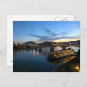 Boat op de rivier briefkaart (Voorkant / Achterkant)