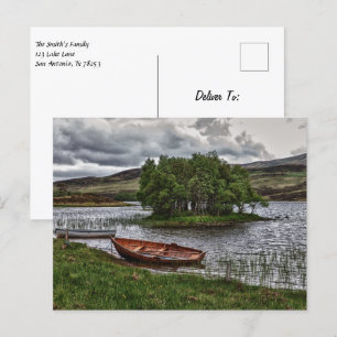 Boat op een meer in Schotland Briefkaart