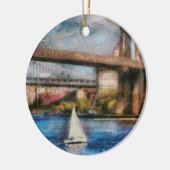 Boat - Zeilen onder de Brooklyn Bridge Keramisch Ornament (Links)