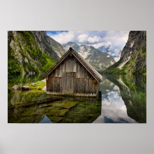 Boathouse in het Obersee-meer in Alpen in Duitslan Poster (Voorkant)