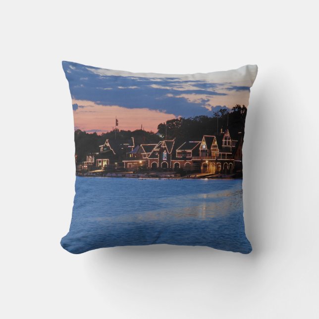 Boathouse Row bij schemering Kussen (Voorkant)