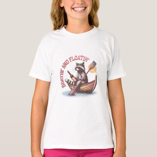 Boatin-and-floatin' Retro Funny Raccoon T-shirt (Voorkant)