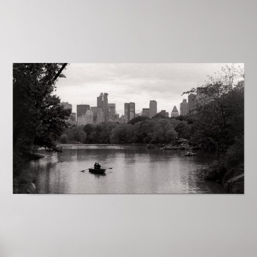Boating in Central Park NYC Peaceful Black & White Poster (Voorkant)