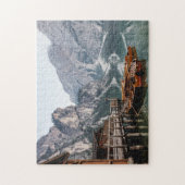 Boats aan de haven in de bergen legpuzzel (Verticaal)