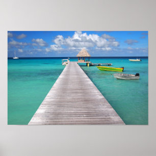 Boats aan een steiger in de Stille Oceaan Poster