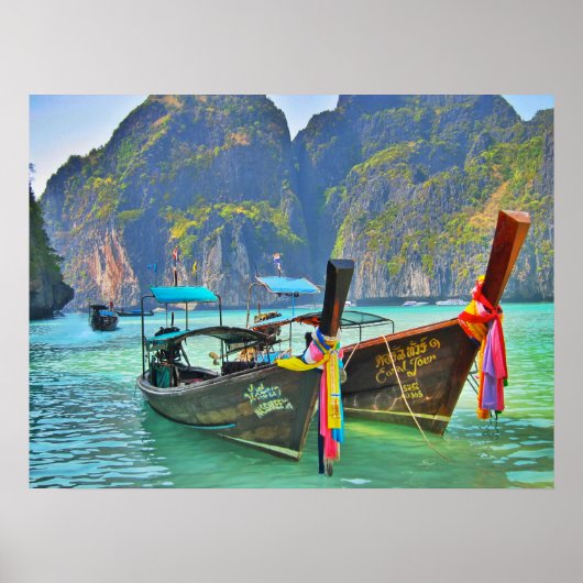 Boats in Maya Bay Poster (Voorkant)