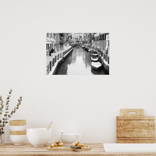 Boats langs een kanaal in de Italiaanse stad Venet Poster (Keuken)