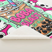 Boba Blast – Sip or Die! Sherpa Blanket Deken (3/4)