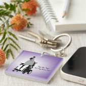 Boccia Boy in rolstoel met opgezette armen  Sleutelhanger (Voorkant Rechts)