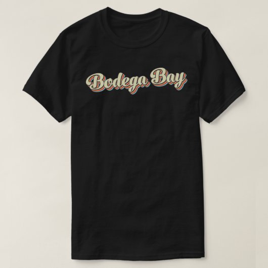 Bodega Bay T Retro Art Baseball Font T-shirt (Design voorkant)