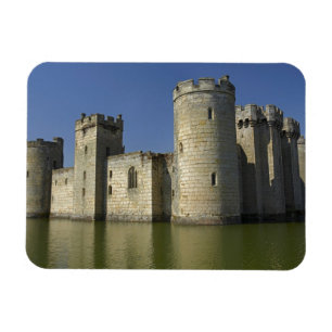 Bodiam Castle (1385), gereflecteerd in mot, Oost Magneet
