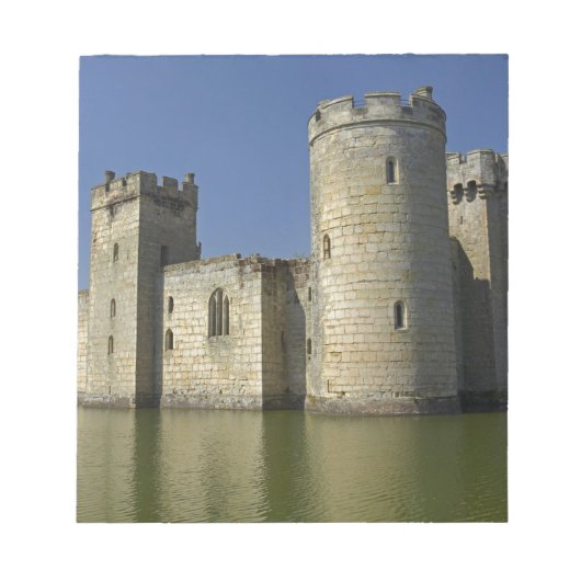 Bodiam Castle (1385), gereflecteerd in mot, Oost Notitieblok (Voorkant)