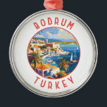 Bodrum Turkije Retro Noodlijdende Cirkel Metalen Ornament<br><div class="desc">Bodrum retro vector reisontwerp. Bodrum is een stad op het schiereiland Bodrum,  die zich uitstrekt van de zuidwestkust van Turkije tot het Egeïsche Zee. De stad beschikt over twee baaien met uitzichten van Bodrum Castle.</div>