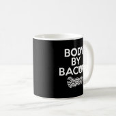 Body beroemd gemaakt door Bacon Funny Bacon Lover Koffiemok (Voorkant rechts)