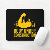 Bodybuilder in aanbouw Funny Gym Lichaam Muismat (Met muis)