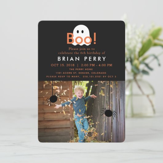 Boe! Halloween Ghost foto Verjaardag Uitnodiging (Staand voorkant)