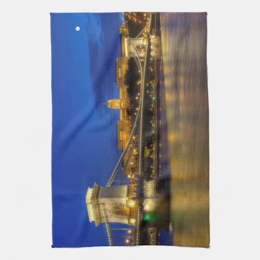 Boedapest, Hongarije Theedoek (Verticaal)