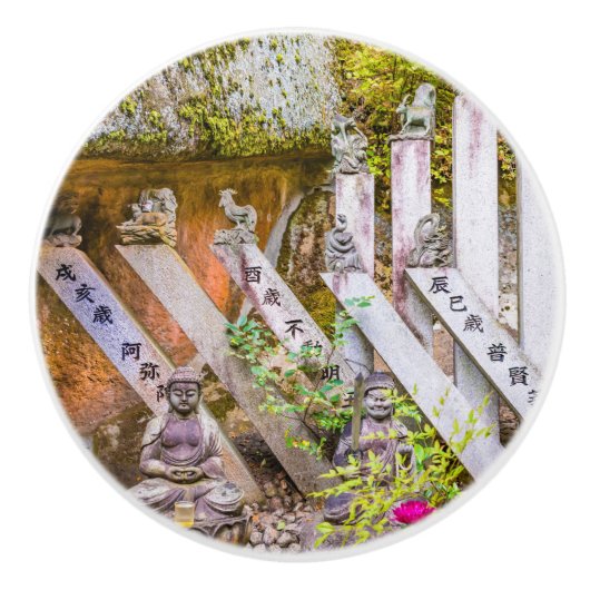 Boeddha-beelden in de tempel Senko-ji Keramische Knop (Voorkant)