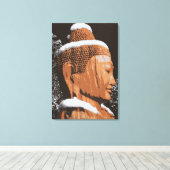 Boeddha in sneeuw verpakt canvas afdruk (Insitu (Houten vloer))