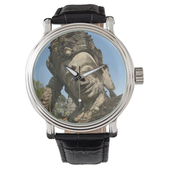 Boeddha wordt teruggekruid ... Nong Khai, Isan, Th Horloge (Voorkant)