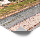 Boeddhistische tempel bij rivier poster (Hoek)